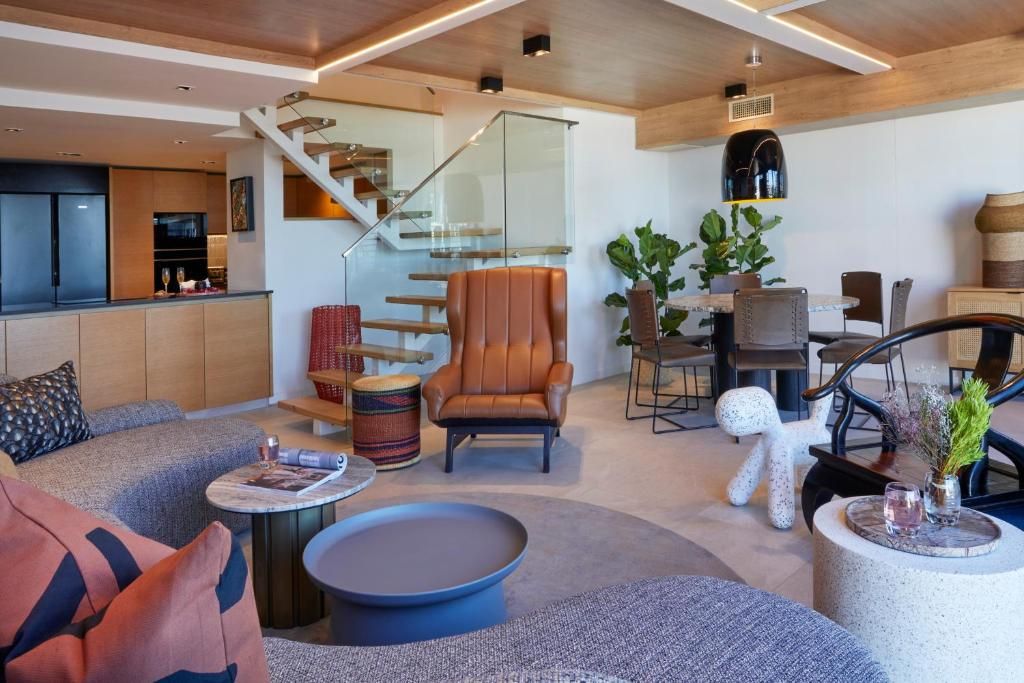 Selene Penthouse (2)